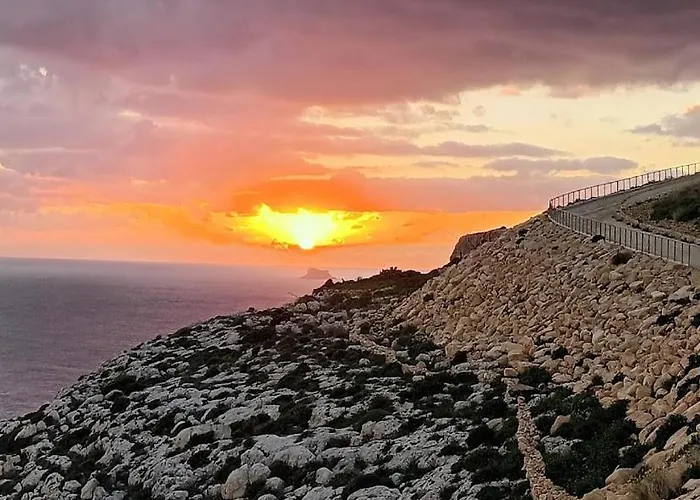 Shalom Haven * Zurrieq